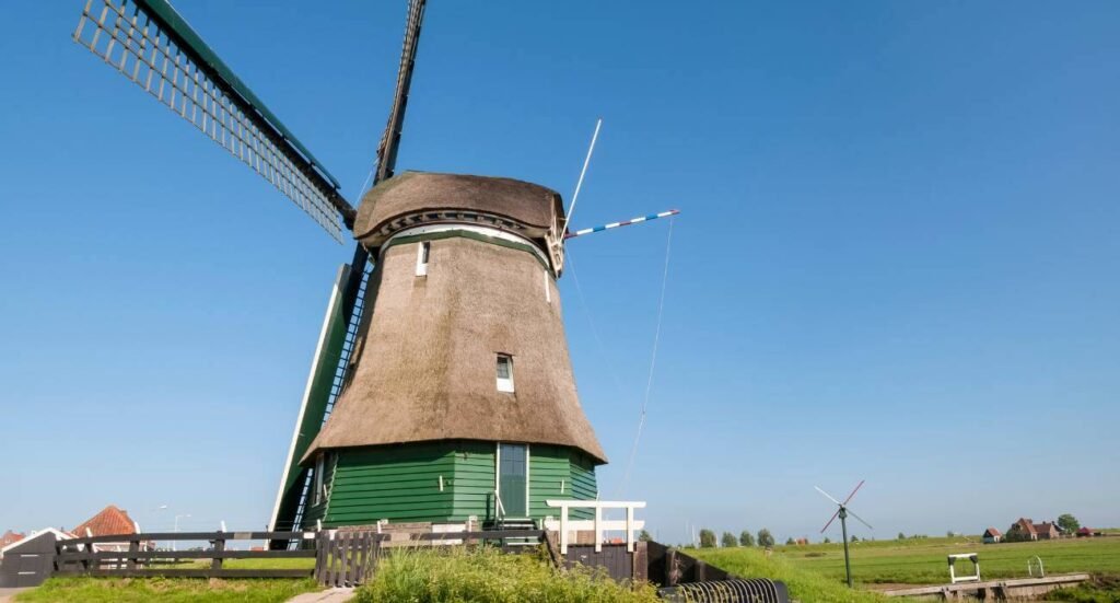 Windmill Volendam